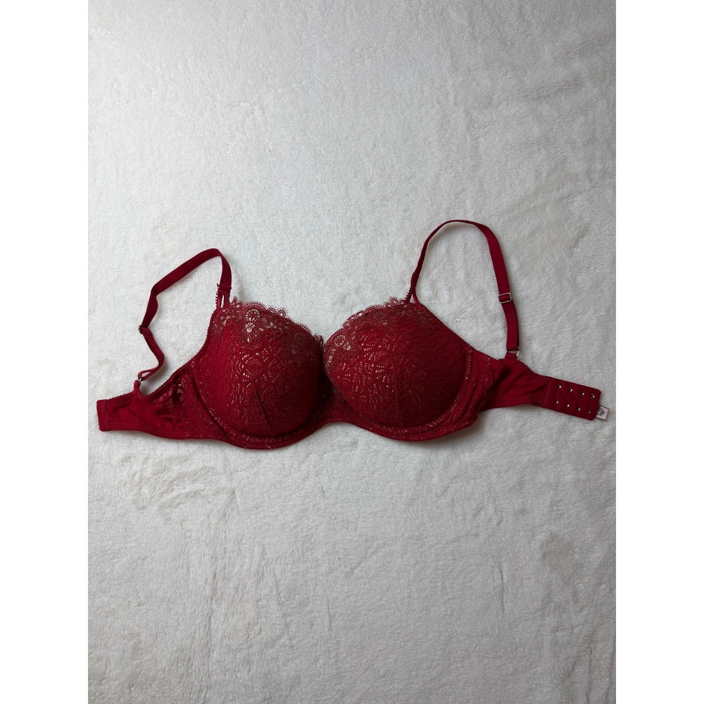 Victorias Secret Red Lace Lined Demi Underwire Bra 32DDD Adjustable Straps